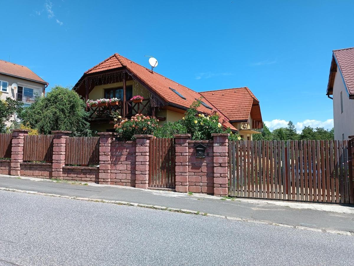 Privat Alma Apartman Nová Lesná Kültér fotó